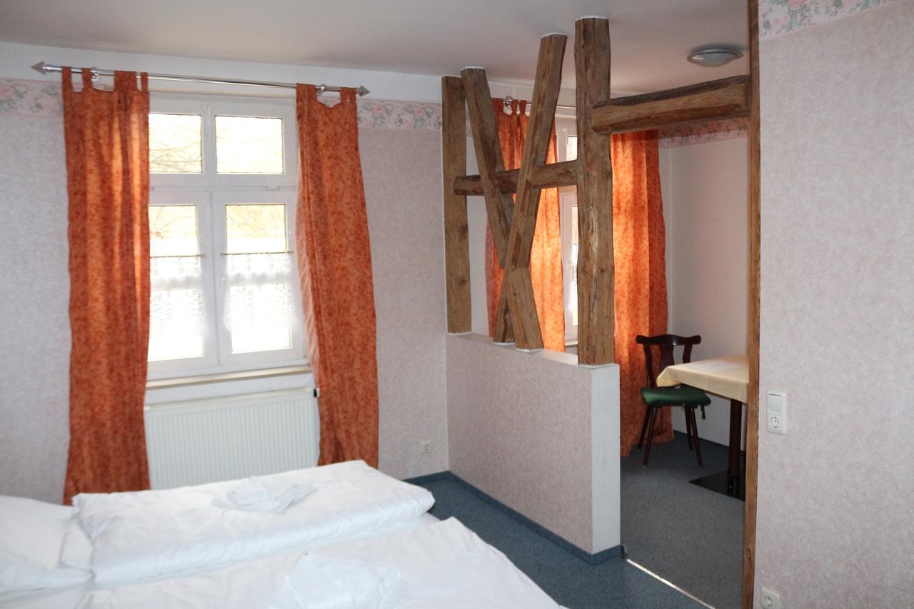 Gasthaus & Pension "Zur Rose" Weimar  Esterno foto