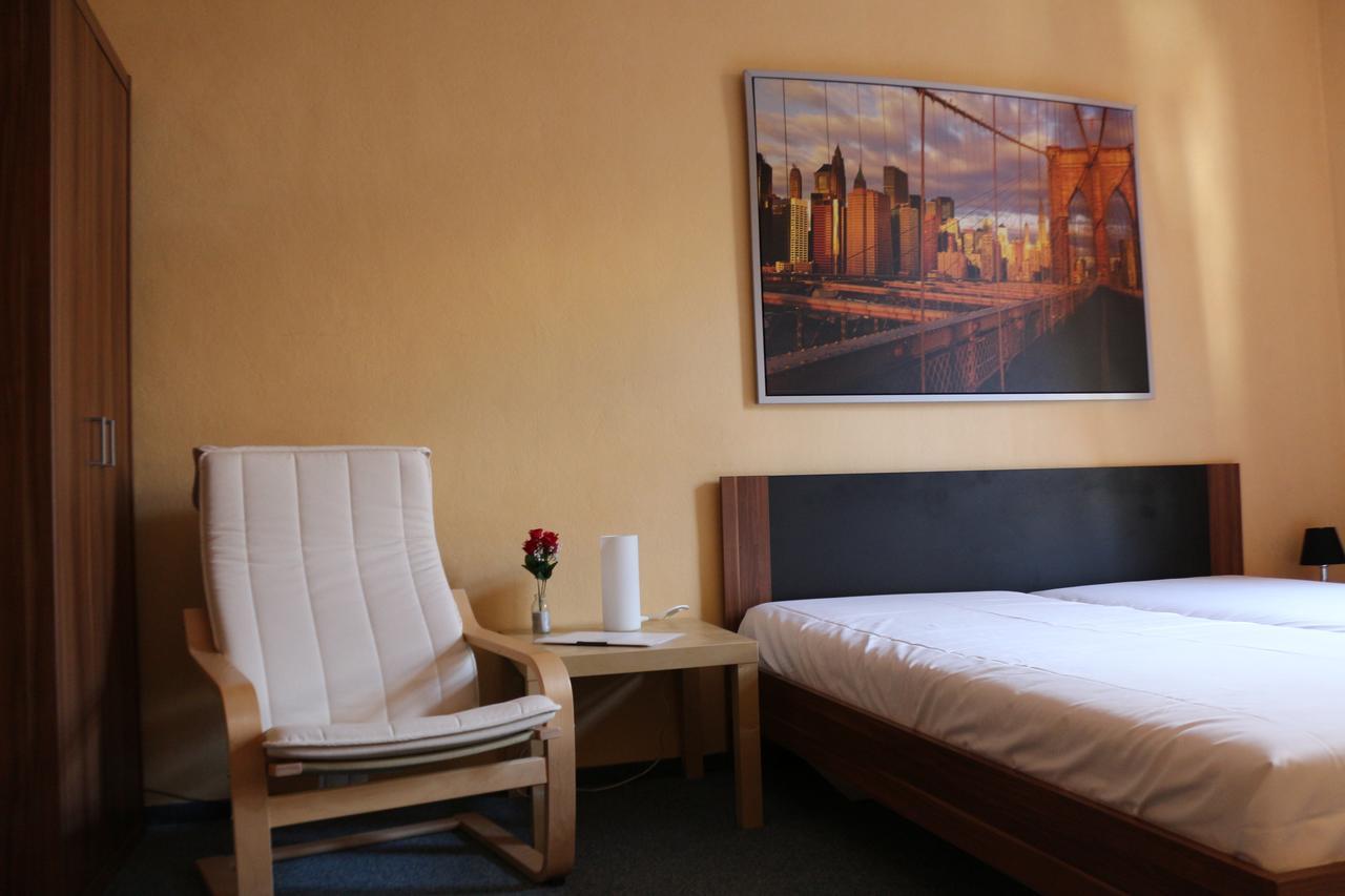 Gasthaus & Pension "Zur Rose" Weimar  Esterno foto